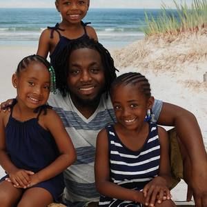 Meet your Posher, Deonte